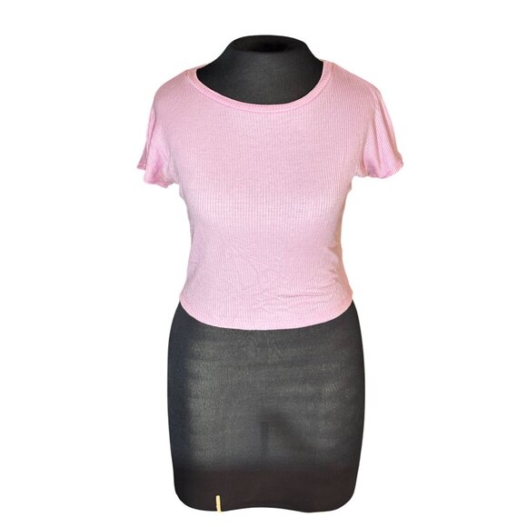 Pink Ribbed Short-Sleeve Cropped T-Shirt by Hashtag - Picture 1 of 8